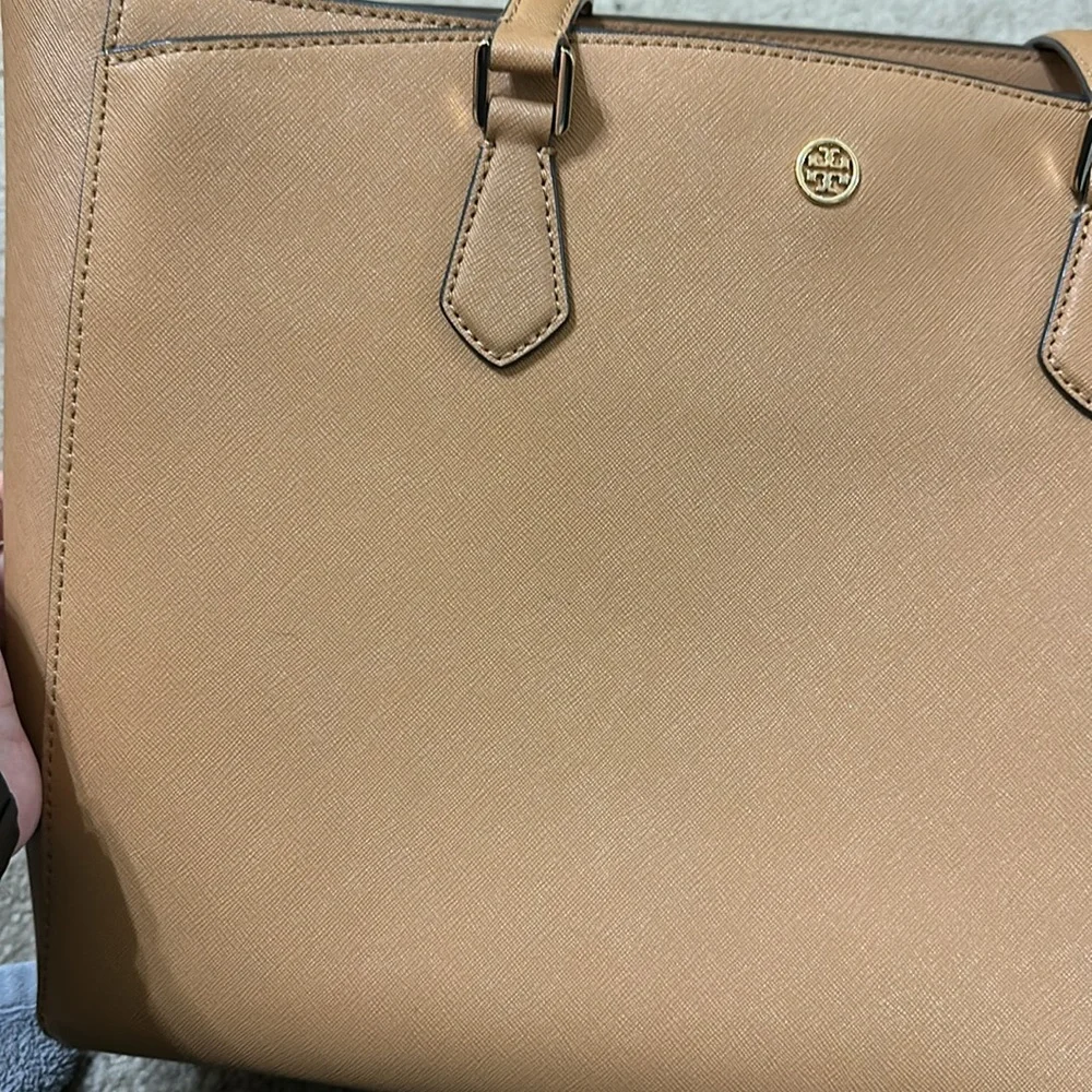 Tory Burch Tan Tote Bag - Picture 9 of 10